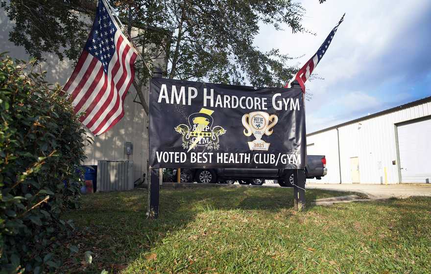 AMP Hardcore Gym entrance